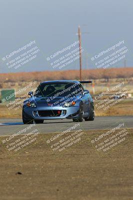 media/Dec-09-2022-Turn8 Trackdays (Fri) [[a82f2e2fc7]]/Yellow Group/Session 1 (Sweeper)/